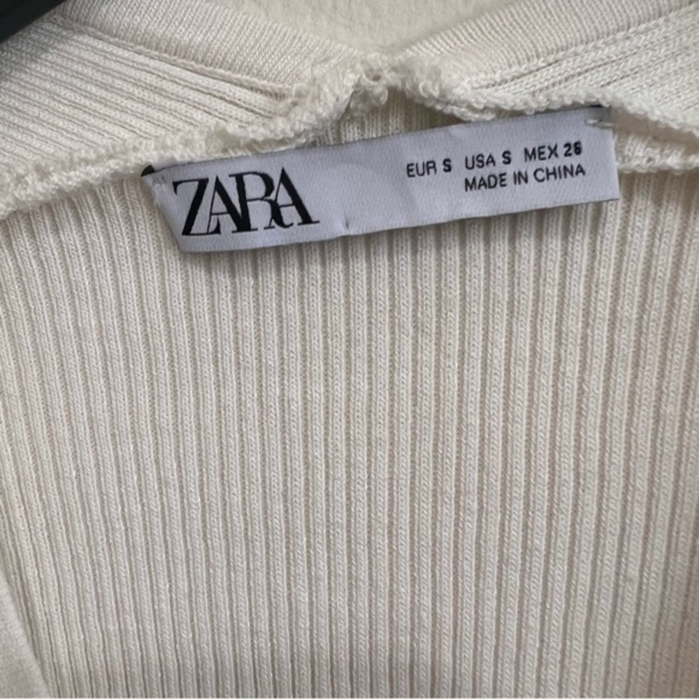 Zara Knit Button-Up Top - Picture 3 of 7